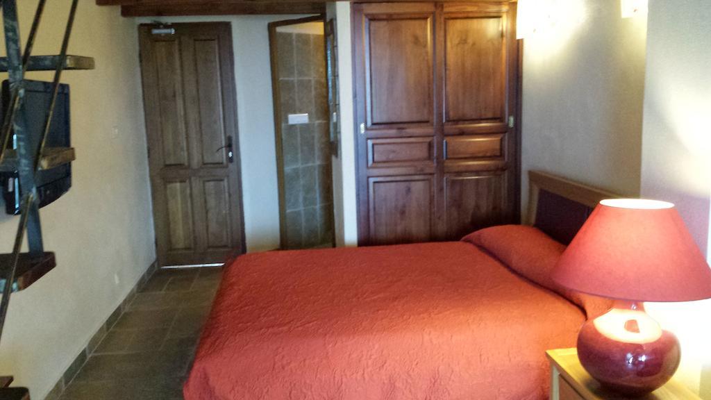 Castelia Hotel Lumio  Room photo